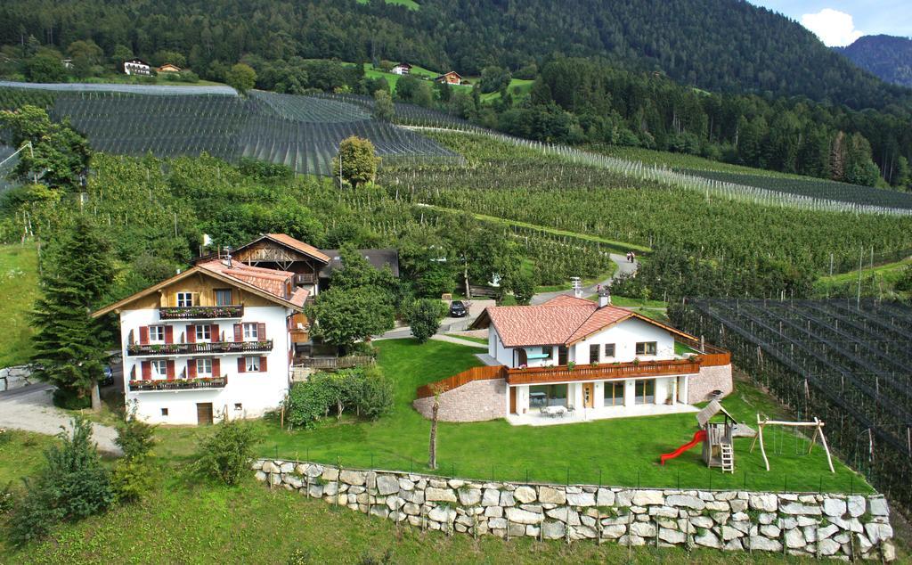 Krebishof Agriturismo Scena Exterior foto